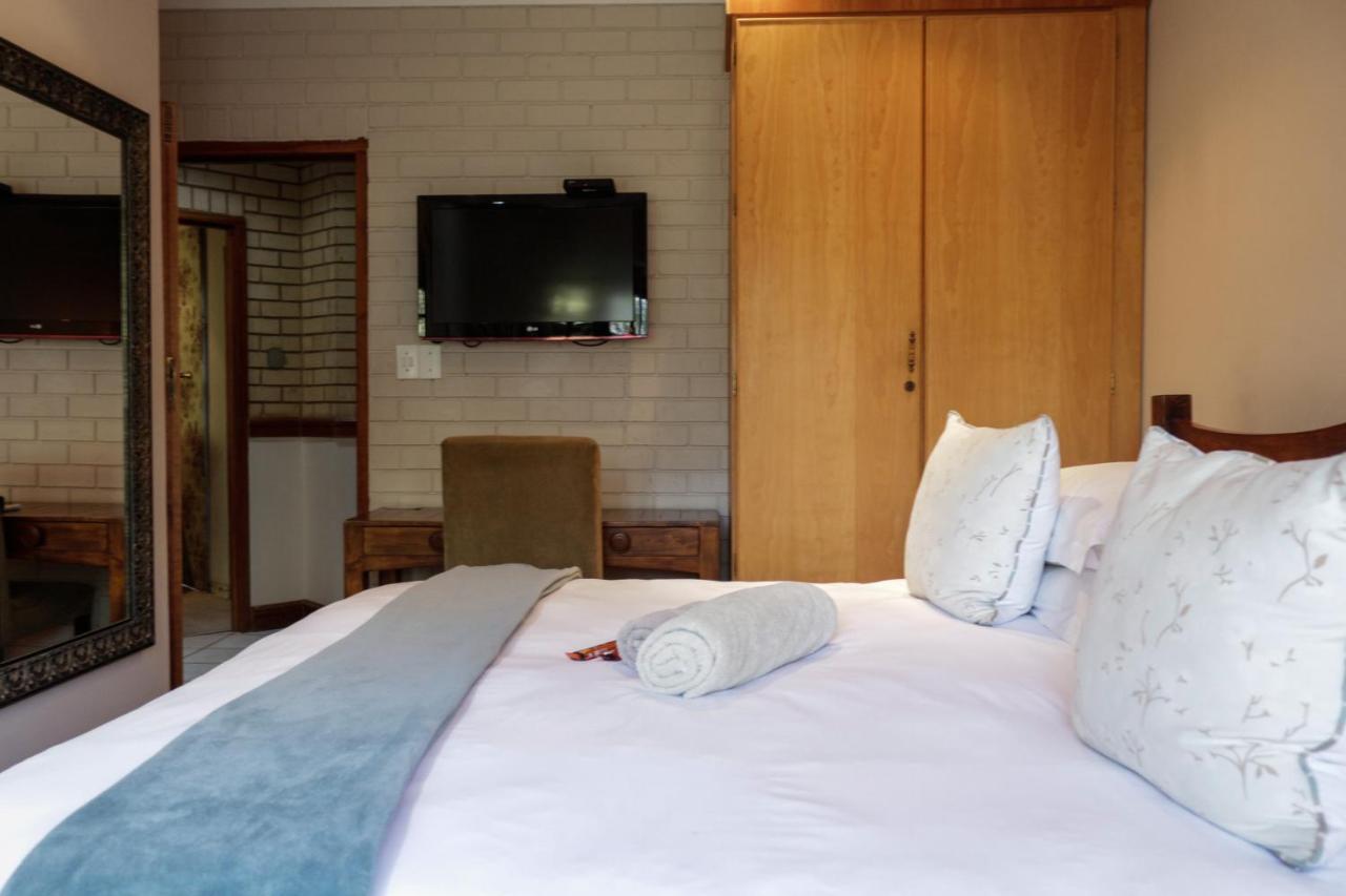 25 On Catherine Pretoria-Noord Exteriér fotografie